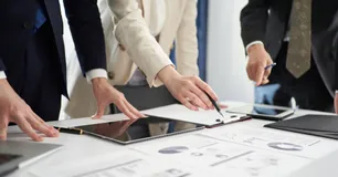 Renonciation tacite à la revendication de la qualité d'associé : une précision bienvenue