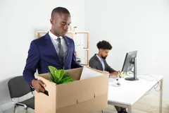 Délai de prescription de l'action en contestation du licenciement fondée sur un harcèlement moral : illustration